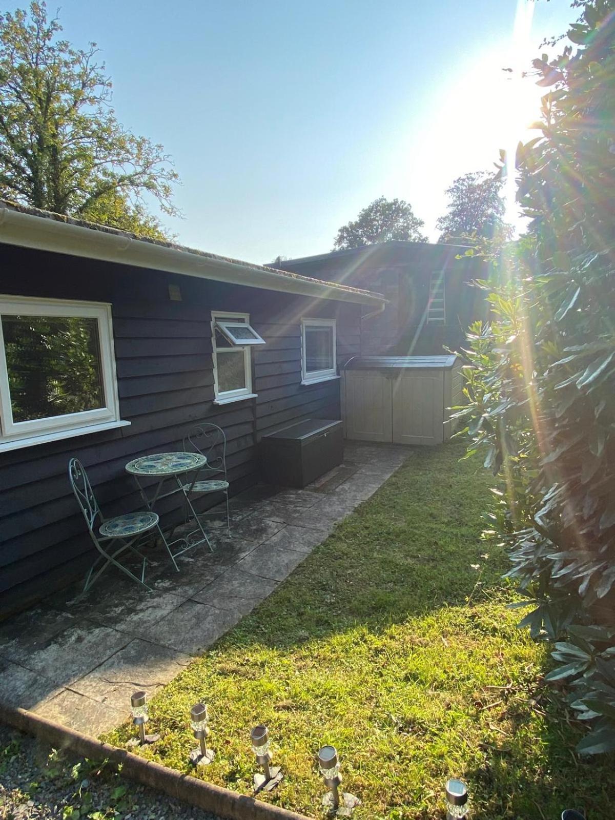 Chalet 64, Lakeside, Glan Gwna Holiday Park Caernarfon Exterior photo
